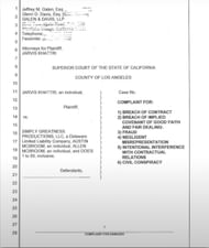 Faze Jarvis filed a complaint against Austin McBroom for fraud and breach of contract. (Image via Twitter)
